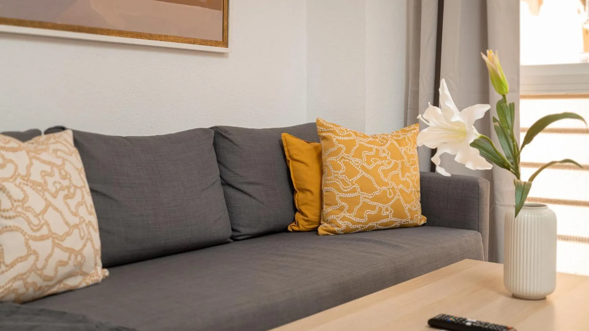 C18 Lovely Apartment In Malagueta Beach Малага